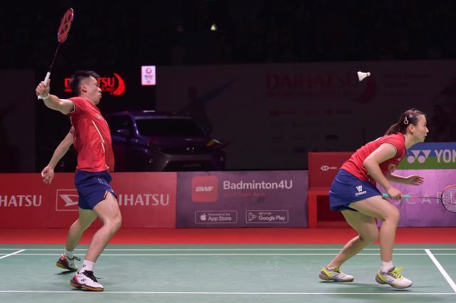 印尼赛国羽进四项决赛 男双组合爆冷胜世界第一