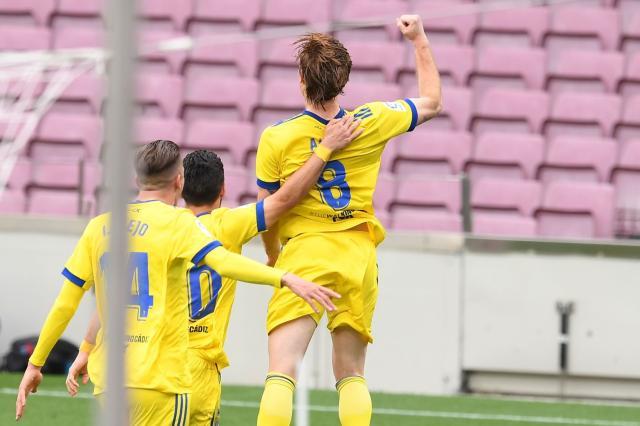 开云-又是朗格莱犯错！巴萨惨遭绝平争冠希望渺茫